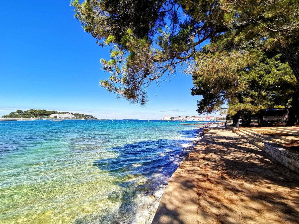 Stay In The Very Heart Of Porec - 50M To The Beach Екстер'єр фото