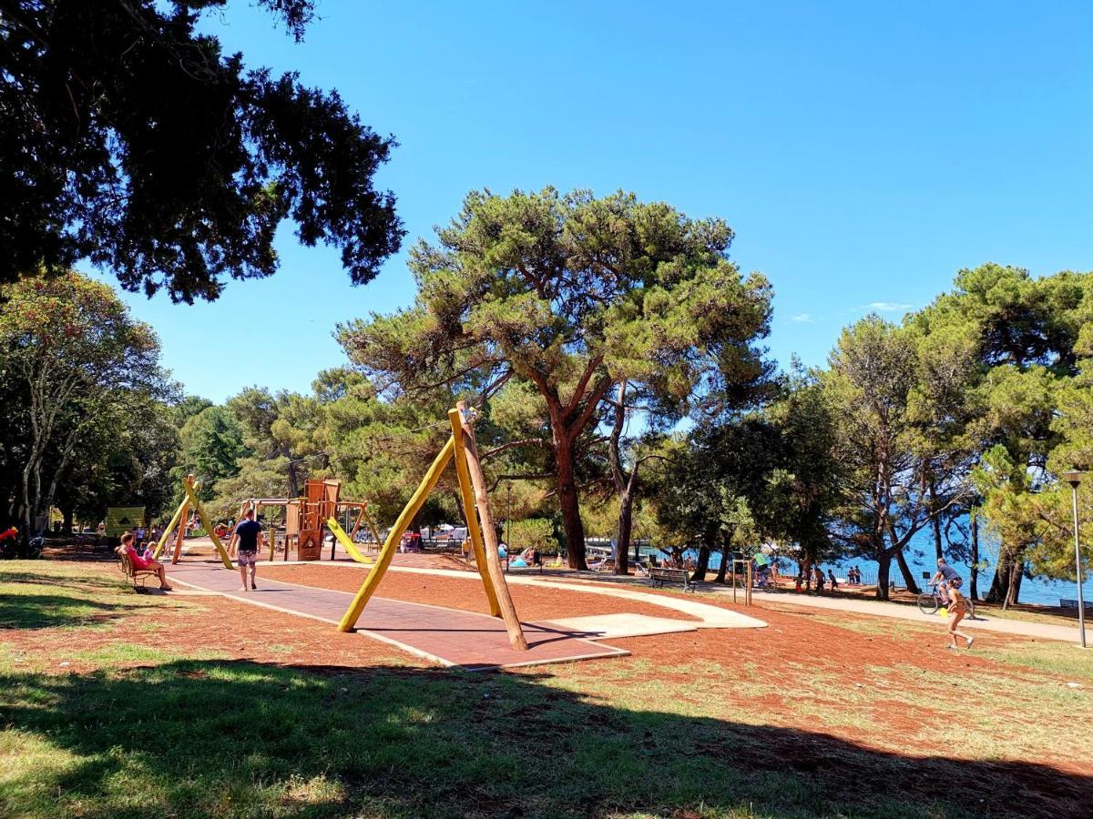 Stay In The Very Heart Of Porec - 50M To The Beach Екстер'єр фото