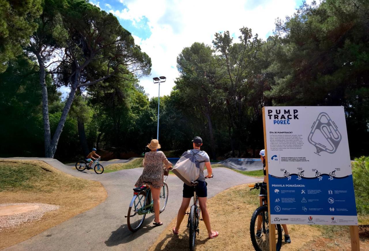Stay In The Very Heart Of Porec - 50M To The Beach Екстер'єр фото