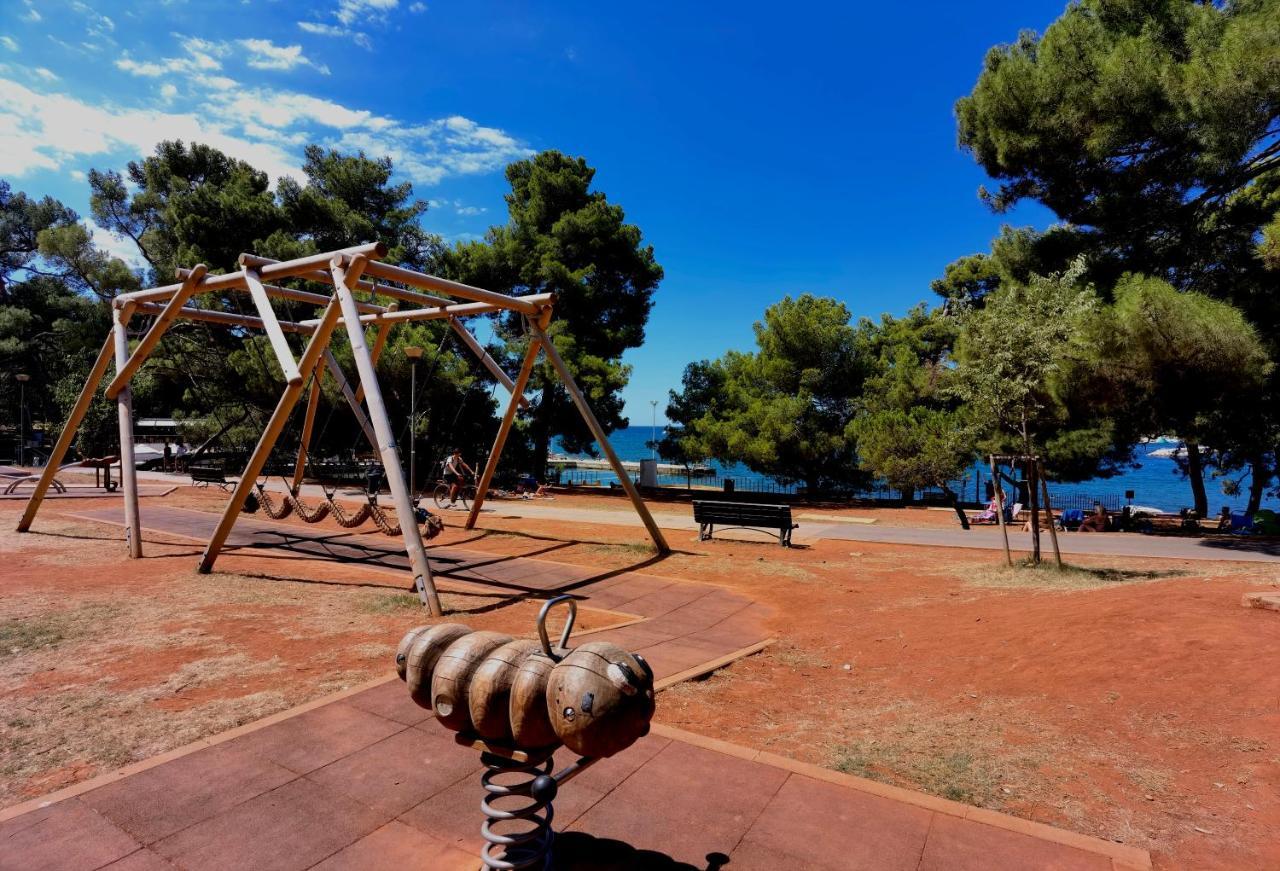 Stay In The Very Heart Of Porec - 50M To The Beach Екстер'єр фото