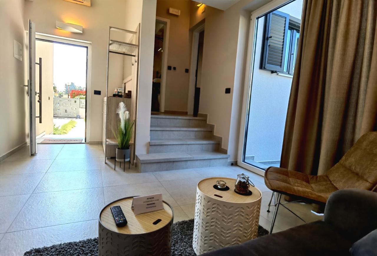 Stay In The Very Heart Of Porec - 50M To The Beach Екстер'єр фото