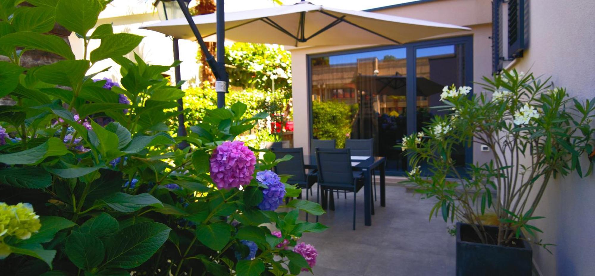 Stay In The Very Heart Of Porec - 50M To The Beach Екстер'єр фото